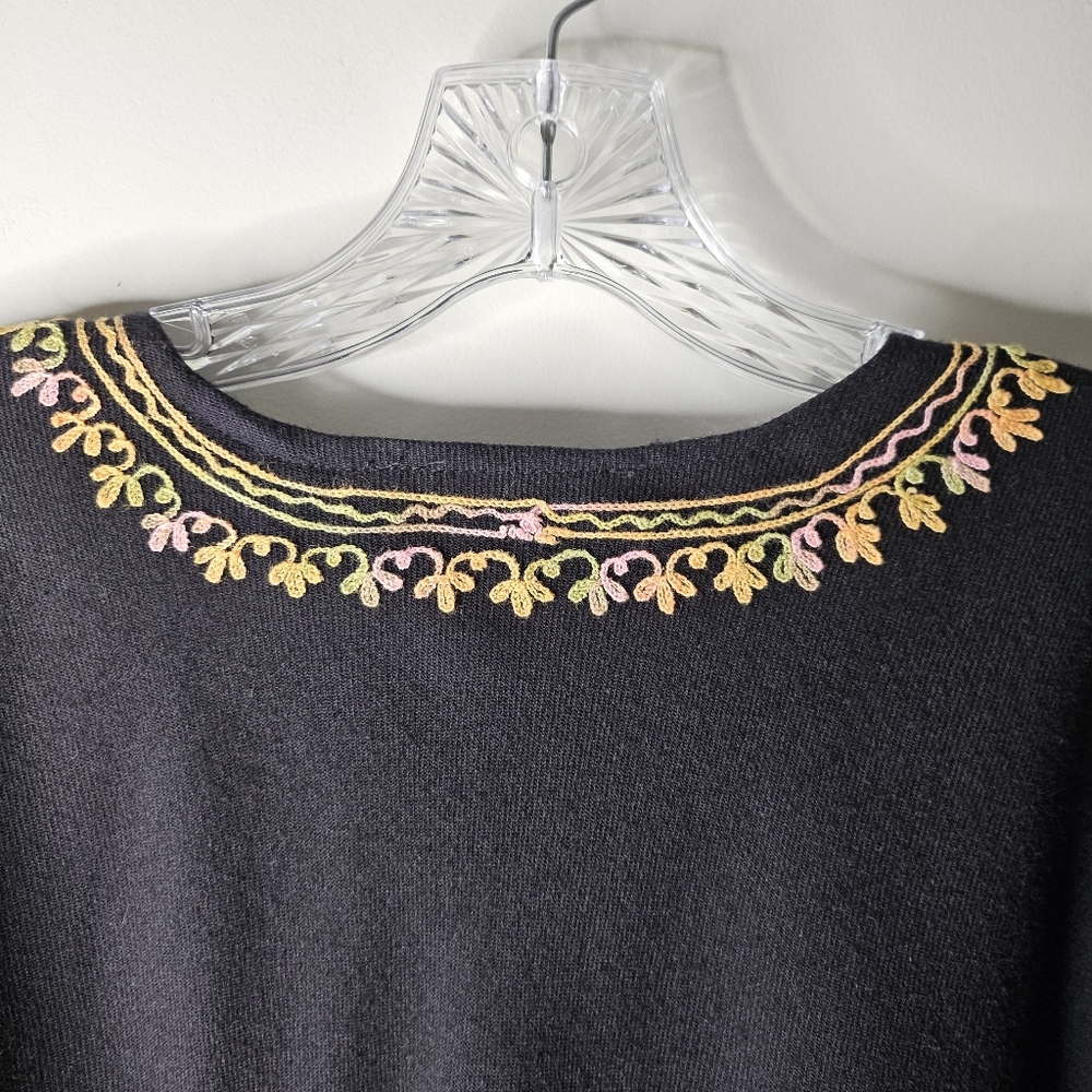 Embroidered Poncho Black Boho Fringe Hem Oversized Festival Top Bohemian Artsy - Picture 12 of 14
